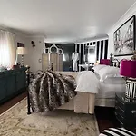 Mulberry Boutique Apartments